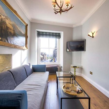 Upper Bow - Luxurious, Modern 1Br Apartment Near Castle เอดินบะระ ภายนอก รูปภาพ